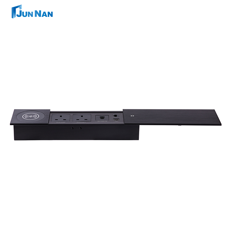 Electric Sockets Et Smart Plug Extension adaptors pro Desktop